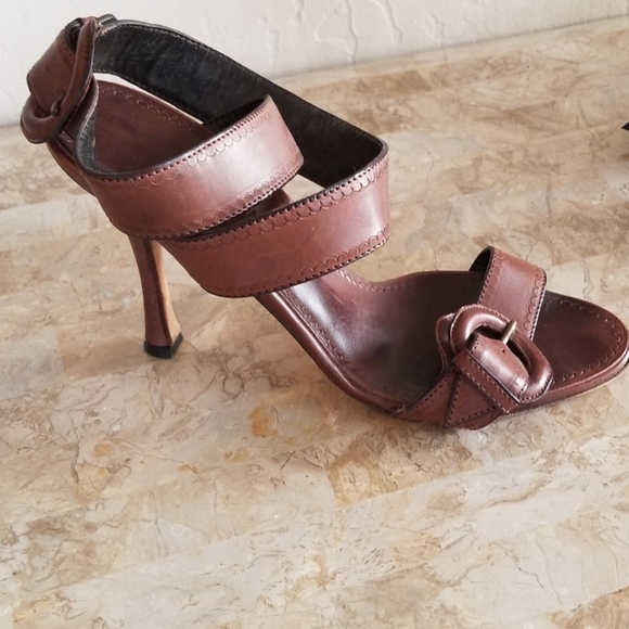 Authentic Manolo Blahnik Chocolate Ankle Wrap Heel - Picture 2 of 7